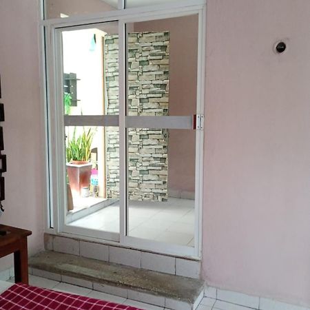 En Planta Alta A Pie De Avenida Apartment Cozumel Exterior photo